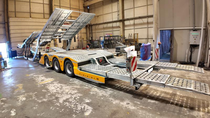Eroglu 3 Axle Trucks Carriers - Επικαθήμενο αυτοκινητάμαξα: φωτογραφία 2 Eroglu 3 Axle Trucks Carriers - Επικαθήμενο αυτοκινητάμαξα: φωτογραφία 2