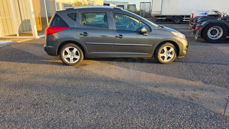 Peugeot 207 SW - Station wagon: φωτογραφία 3 Peugeot 207 SW - Station wagon: φωτογραφία 3
