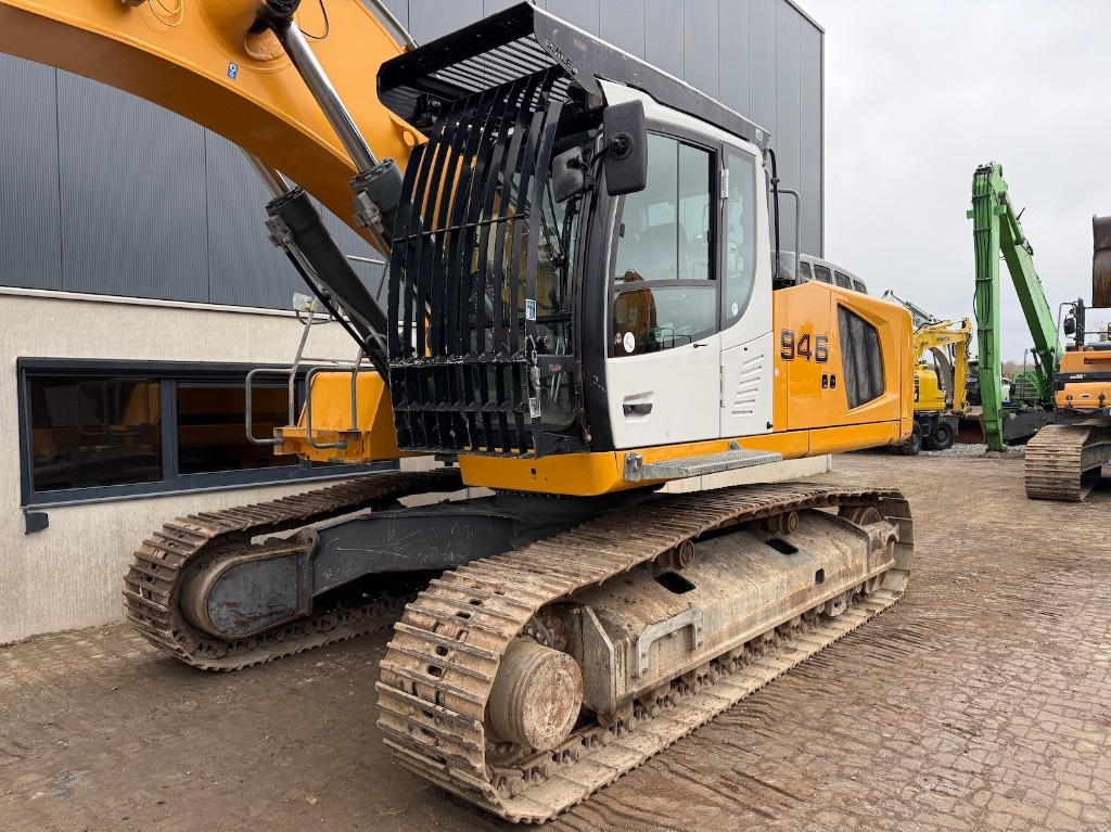 Liebherr R 946 LC - R946 - R946LC - R 938 - Ερπυστριοφόρος εκσκαφέας: φωτογραφία 2 Liebherr R 946 LC - R946 - R946LC - R 938 - Ερπυστριοφόρος εκσκαφέας: φωτογραφία 2