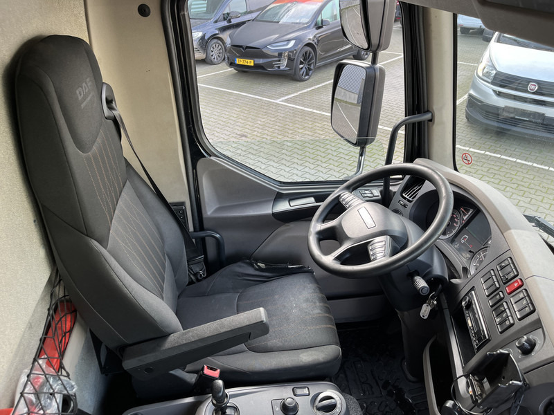 DAF LF 180 FA Euro 6 / 12 Ton / 400 dkm / Box / Laadklep - Φορτηγό κόφα: φωτογραφία 3 DAF LF 180 FA Euro 6 / 12 Ton / 400 dkm / Box / Laadklep - Φορτηγό κόφα: φωτογραφία 3