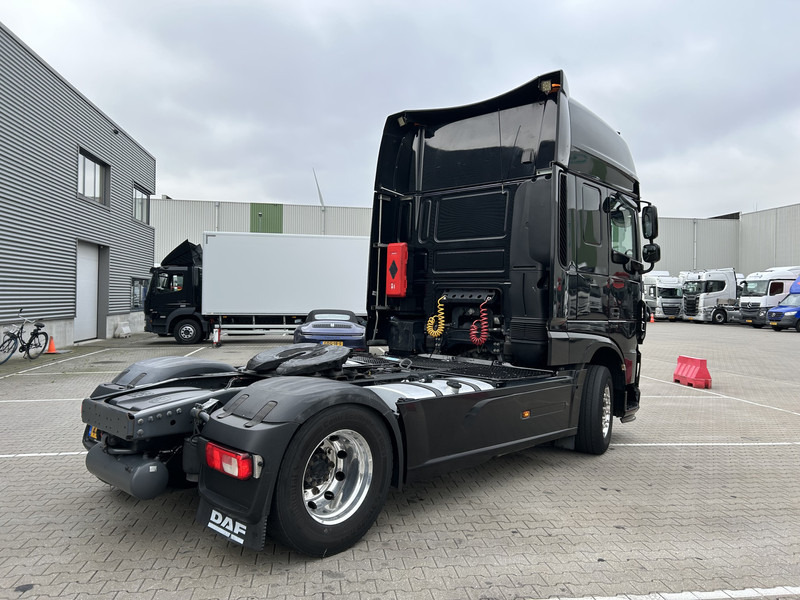 DAF XF 460 FT SSC / Retarder / 798 dkm / 2 Tanks / Stand Airco / Alcoa Wheels - Τράκτορας: φωτογραφία 2 DAF XF 460 FT SSC / Retarder / 798 dkm / 2 Tanks / Stand Airco / Alcoa Wheels - Τράκτορας: φωτογραφία 2