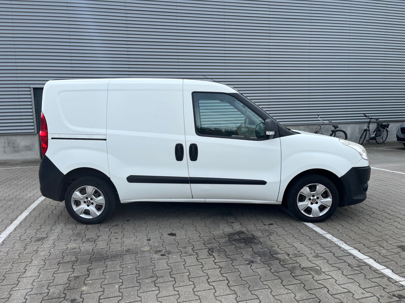 Fiat Dobló Cargo 1.3 MultiJet / NL Van - Μικρό βαν: φωτογραφία 2 Fiat Dobló Cargo 1.3 MultiJet / NL Van - Μικρό βαν: φωτογραφία 2