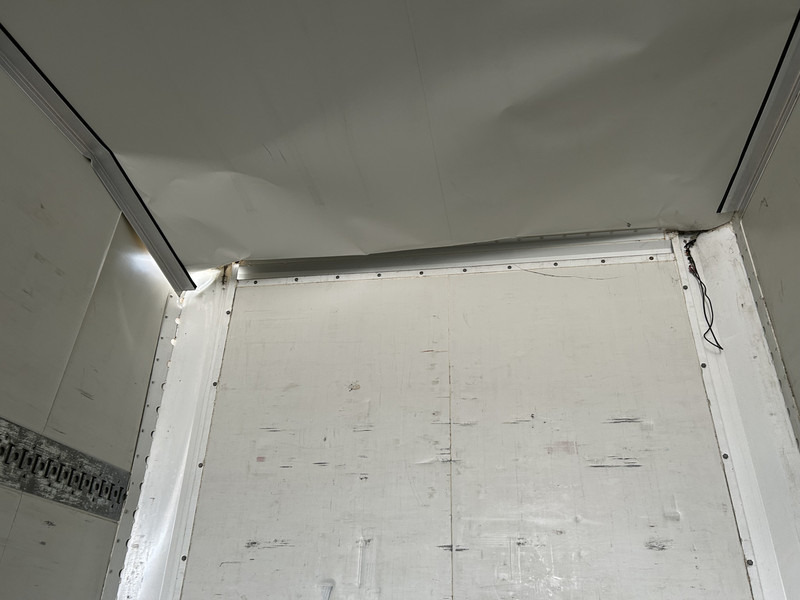 Krone DryLiner / Box / Front Damage / BPW Drum / APK TUV 12-25 - Επικαθήμενο κόφα: φωτογραφία 4 Krone DryLiner / Box / Front Damage / BPW Drum / APK TUV 12-25 - Επικαθήμενο κόφα: φωτογραφία 4