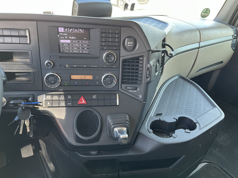Mercedes-Benz Actros 1842 Streamspace / 945 dkm / 2 Tanks / NL Truck - Τράκτορας: φωτογραφία 5 Mercedes-Benz Actros 1842 Streamspace / 945 dkm / 2 Tanks / NL Truck - Τράκτορας: φωτογραφία 5