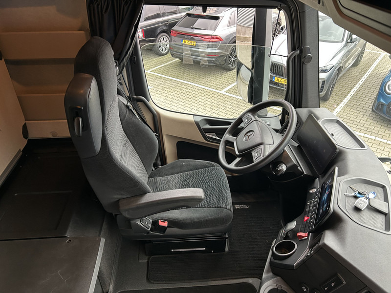 Mercedes-Benz Actros 1845 Gigaspace / Tacho V2 / Blower - PTO / Stand Airco / APK 04-26 - Τράκτορας: φωτογραφία 3 Mercedes-Benz Actros 1845 Gigaspace / Tacho V2 / Blower - PTO / Stand Airco / APK 04-26 - Τράκτορας: φωτογραφία 3