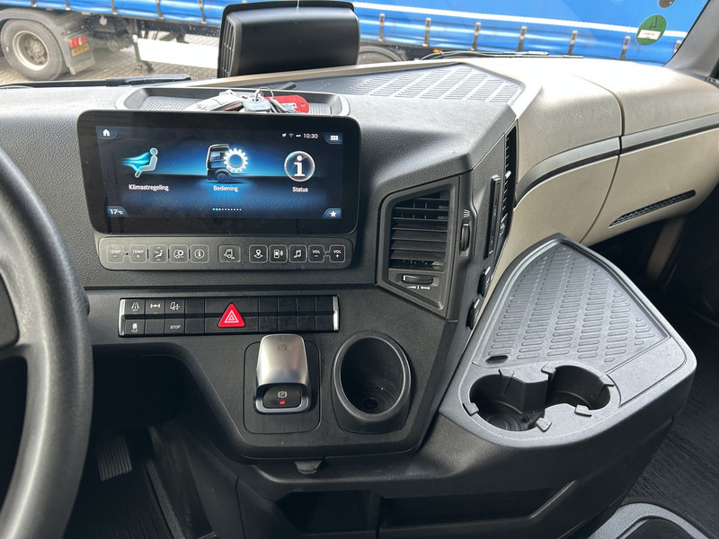 Mercedes-Benz Actros 1845 Gigaspace / Tacho V2 / PTO - Hydraulic / Stand Airco / APK TUV 11-26 - Τράκτορας: φωτογραφία 5 Mercedes-Benz Actros 1845 Gigaspace / Tacho V2 / PTO - Hydraulic / Stand Airco / APK TUV 11-26 - Τράκτορας: φωτογραφία 5