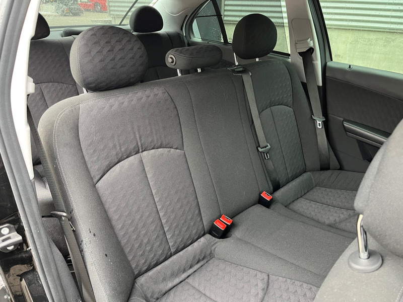 Mercedes-Benz E-Klasse / Limousine / 240 Avantgarde / 4-Matic / 8-pers / APK/TUV 09-2026 - Λιμουζίνα/ Sedan: φωτογραφία 5 Mercedes-Benz E-Klasse / Limousine / 240 Avantgarde / 4-Matic / 8-pers / APK/TUV 09-2026 - Λιμουζίνα/ Sedan: φωτογραφία 5