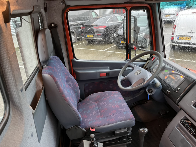 Mercedes-Benz Vario 612 D / Car - Machine Transporter 570 cm / Winch / Ramps / NL Truck - Φορτηγό αυτοκινητάμαξα: φωτογραφία 4 Mercedes-Benz Vario 612 D / Car - Machine Transporter 570 cm / Winch / Ramps / NL Truck - Φορτηγό αυτοκινητάμαξα: φωτογραφία 4