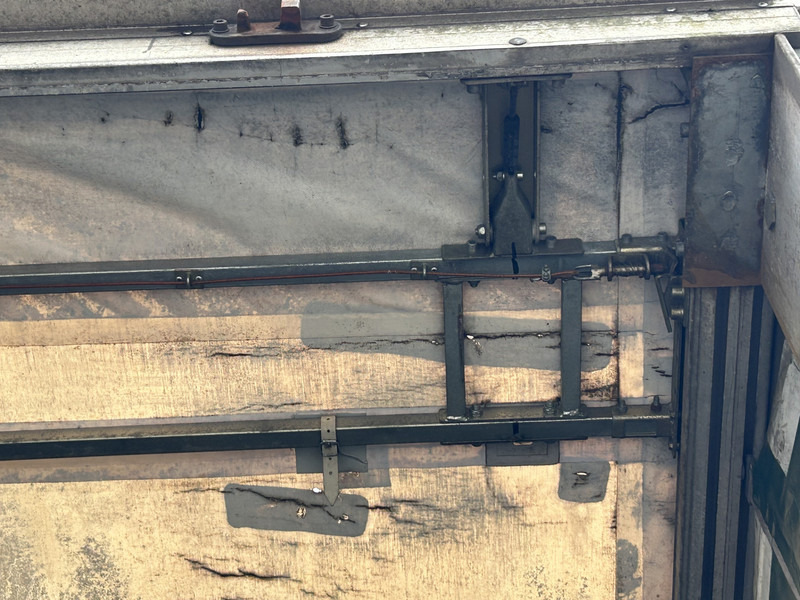 Samro ST39WGPE / Curtainside Trailer / BPW Disk / APK TUV 02-26 - Επικαθήμενο κουρτίνα: φωτογραφία 4 Samro ST39WGPE / Curtainside Trailer / BPW Disk / APK TUV 02-26 - Επικαθήμενο κουρτίνα: φωτογραφία 4