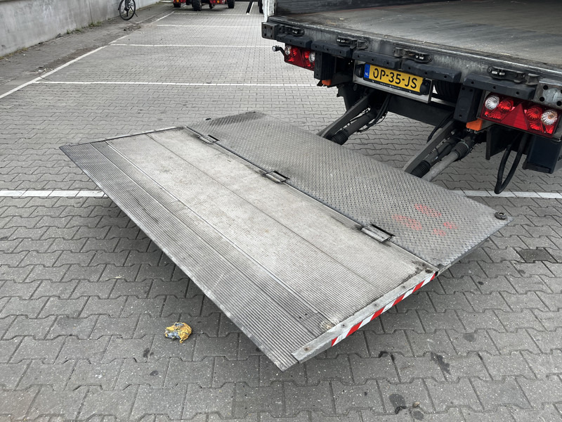 Schmitz Cargobull SCB S2 / Box Trailer / 2 axle / Loadlift / APK TUV 04-26 - Επικαθήμενο κόφα: φωτογραφία 5 Schmitz Cargobull SCB S2 / Box Trailer / 2 axle / Loadlift / APK TUV 04-26 - Επικαθήμενο κόφα: φωτογραφία 5
