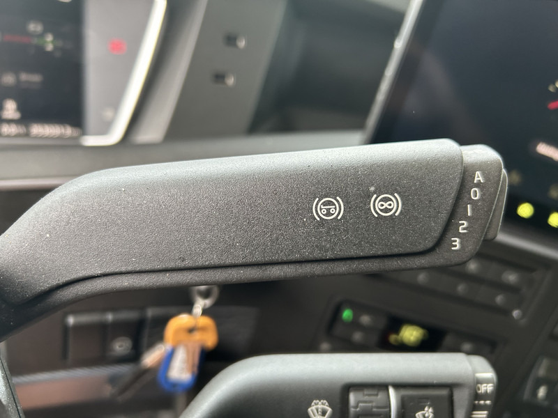 Volvo FH 500 Globetrotter XL / VEB+ / 2 Tanks / New Tacho V2 / APK TUV 07-26 - Τράκτορας: φωτογραφία 5 Volvo FH 500 Globetrotter XL / VEB+ / 2 Tanks / New Tacho V2 / APK TUV 07-26 - Τράκτορας: φωτογραφία 5