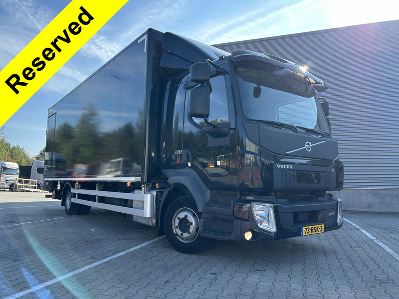 Volvo FL 210 / 12 Ton / 203 dkm / Wrapped / Box / Laadklep / APK 01-26 - Φορτηγό κόφα: φωτογραφία 1 Volvo FL 210 / 12 Ton / 203 dkm / Wrapped / Box / Laadklep / APK 01-26 - Φορτηγό κόφα: φωτογραφία 1