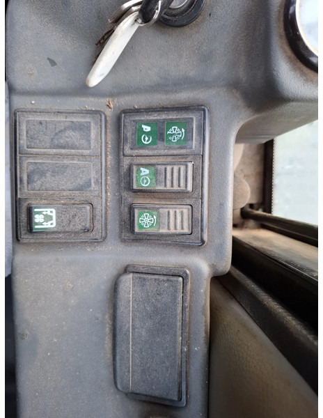 Ελαστιχοφόρος φορτωτής Liebherr L 544: φωτογραφία 18 Ελαστιχοφόρος φορτωτής Liebherr L 544: φωτογραφία 18