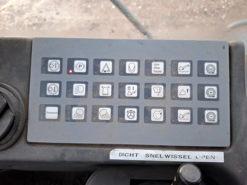 Ελαστιχοφόρος φορτωτής Liebherr L 544: φωτογραφία 17 Ελαστιχοφόρος φορτωτής Liebherr L 544: φωτογραφία 17