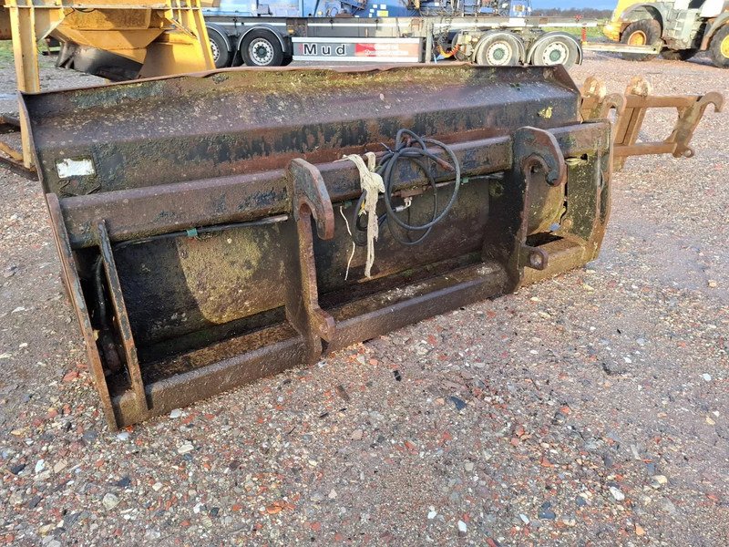 Ελαστιχοφόρος φορτωτής Liebherr L 544: φωτογραφία 9 Ελαστιχοφόρος φορτωτής Liebherr L 544: φωτογραφία 9