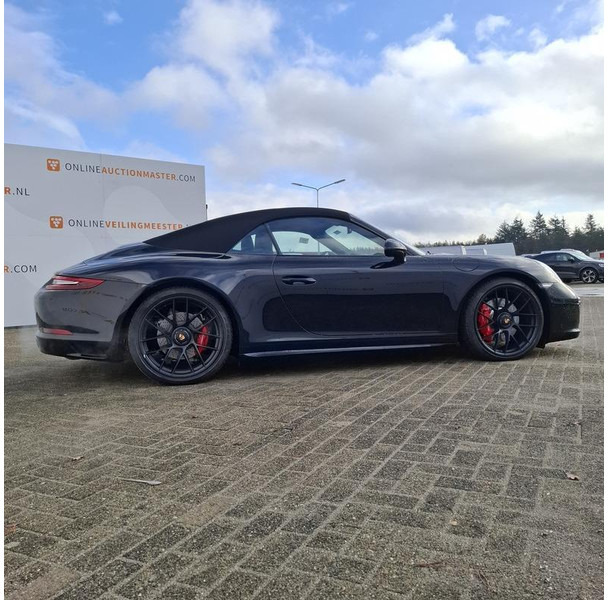 Porsche 911 Cabrio 3.0 Carrera 4 GTS - Αυτοκίνητο: φωτογραφία 4 Porsche 911 Cabrio 3.0 Carrera 4 GTS - Αυτοκίνητο: φωτογραφία 4