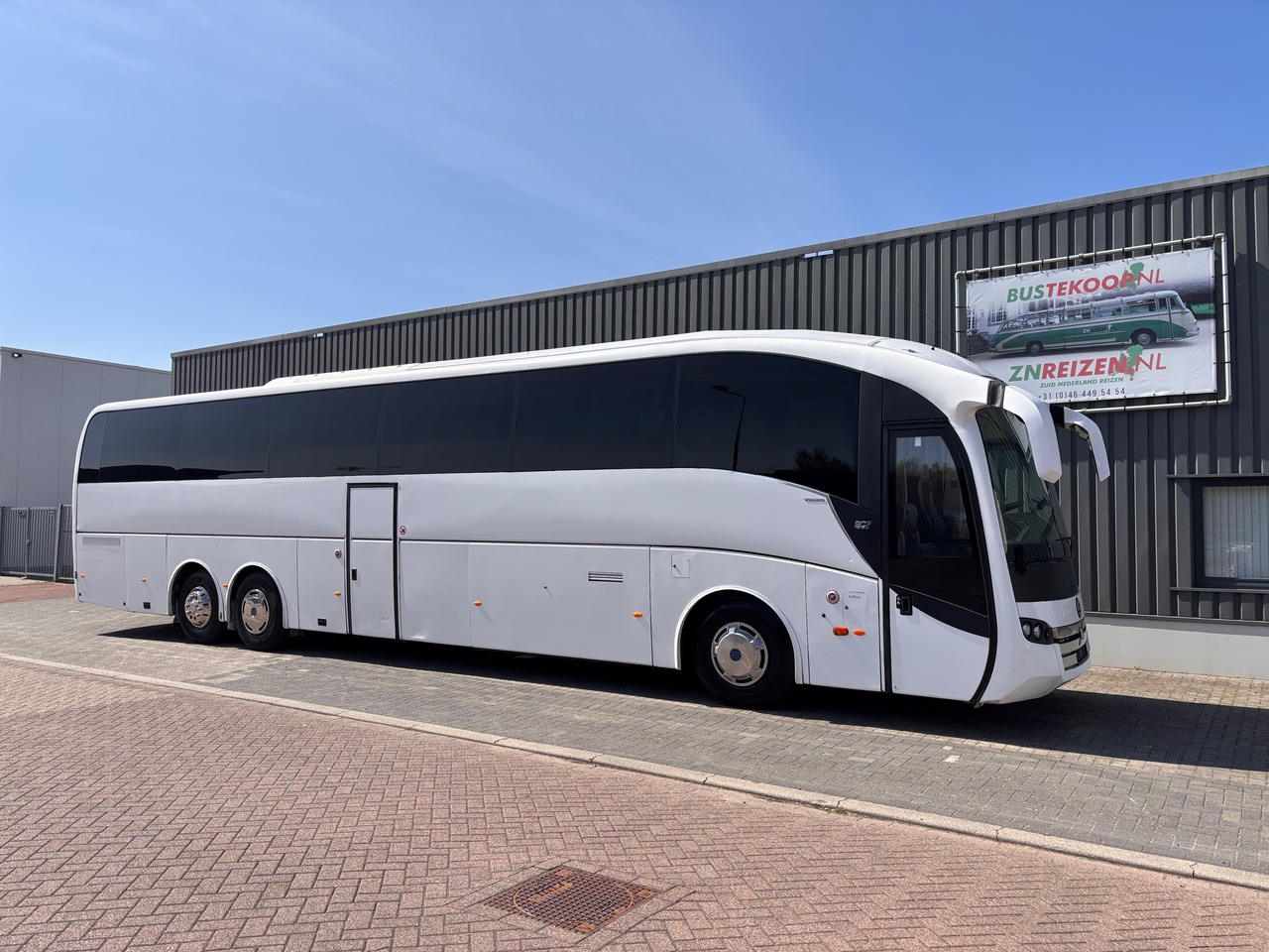 Volvo B11R SUNSUNDEGUI SC7, Euro 6. - Πούλμαν: φωτογραφία 1 Volvo B11R SUNSUNDEGUI SC7, Euro 6. - Πούλμαν: φωτογραφία 1