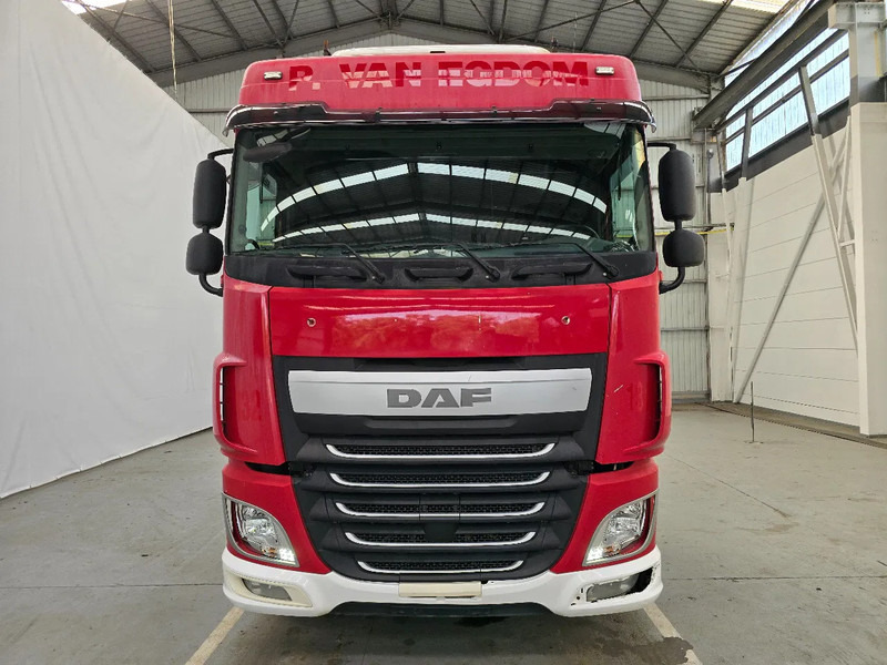 DAF XF 106.460 SPACECAB / INTARDER /MANUEL - Τράκτορας: φωτογραφία 2 DAF XF 106.460 SPACECAB / INTARDER /MANUEL - Τράκτορας: φωτογραφία 2