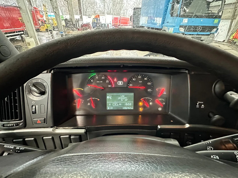 Τράκτορας Volvo FM 370: φωτογραφία 10