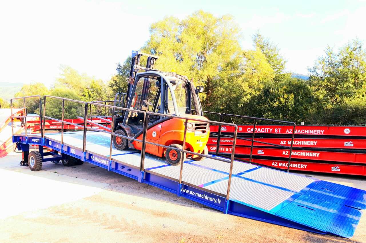 AZ RAMP KING VERSION, BIG FOOT 15 T mobile loading ramp - Ράμπα φόρτωσης: φωτογραφία 1 AZ RAMP KING VERSION, BIG FOOT 15 T mobile loading ramp - Ράμπα φόρτωσης: φωτογραφία 1