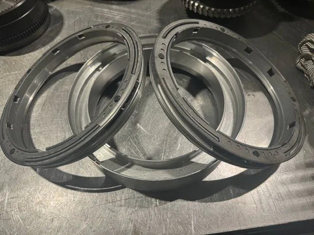 Volvo Piston B2, B3 and cylinder, PT1560, 1860, 1660, 1562, 1862, 1760,1761, 1761A, 1563, 1863, 1509, 2519, 2529, - Κιβώτιο ταχυτήτων: φωτογραφία 1 Volvo Piston B2, B3 and cylinder, PT1560, 1860, 1660, 1562, 1862, 1760,1761, 1761A, 1563, 1863, 1509, 2519, 2529, - Κιβώτιο ταχυτήτων: φωτογραφία 1