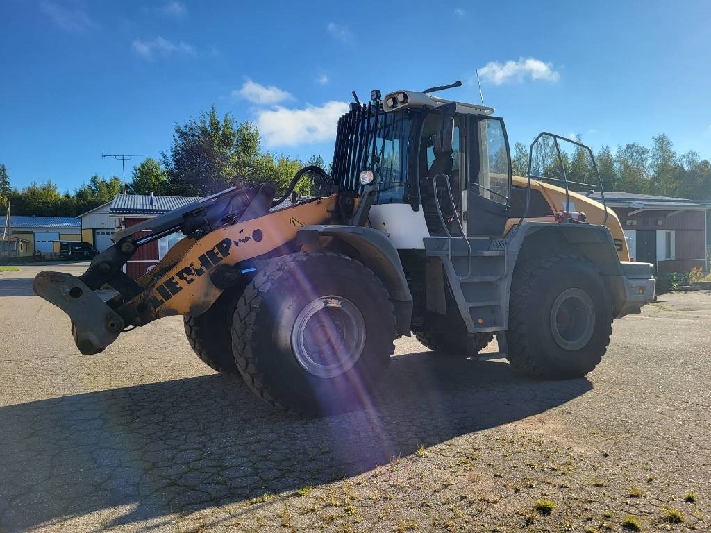 Liebherr L 556 - Ελαστιχοφόρος φορτωτής: φωτογραφία 3 Liebherr L 556 - Ελαστιχοφόρος φορτωτής: φωτογραφία 3