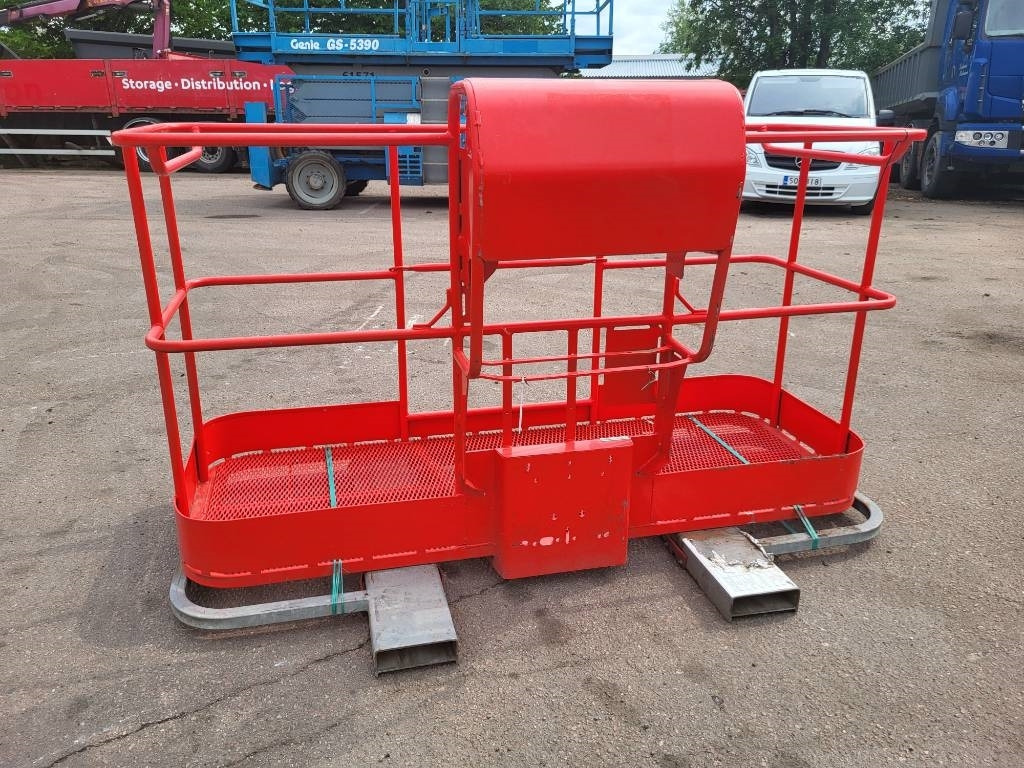 Manitou 200 ATJ kori - Κάθετος ανελκυστήρας με κατάρτι: φωτογραφία 5 Manitou 200 ATJ kori - Κάθετος ανελκυστήρας με κατάρτι: φωτογραφία 5