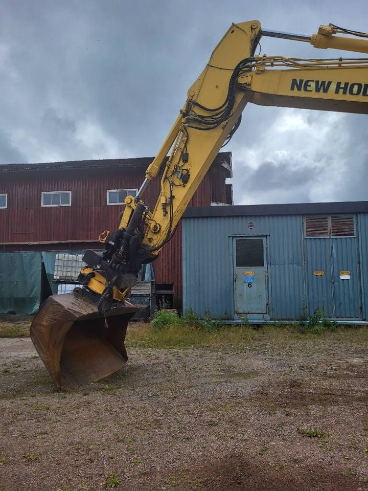 New Holland Kobelco E 235 B SR-2 - Ερπυστριοφόρος εκσκαφέας: φωτογραφία 4 New Holland Kobelco E 235 B SR-2 - Ερπυστριοφόρος εκσκαφέας: φωτογραφία 4