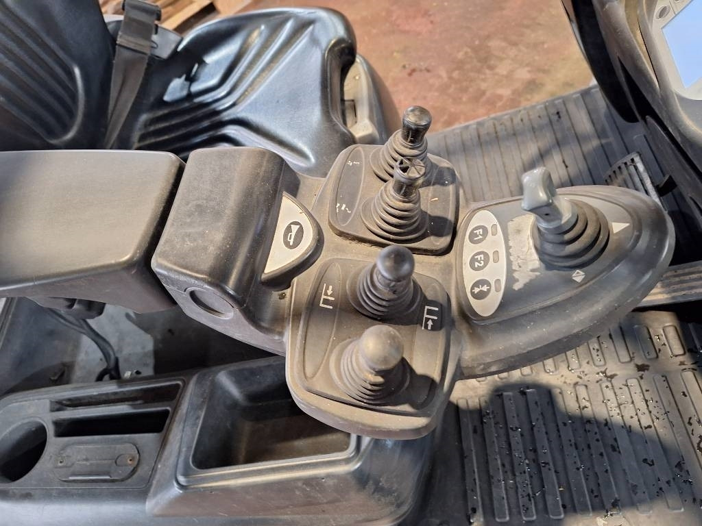 Still RX70-16T - Υγραεριοκίνητο περονοφόρο: φωτογραφία 5 Still RX70-16T - Υγραεριοκίνητο περονοφόρο: φωτογραφία 5