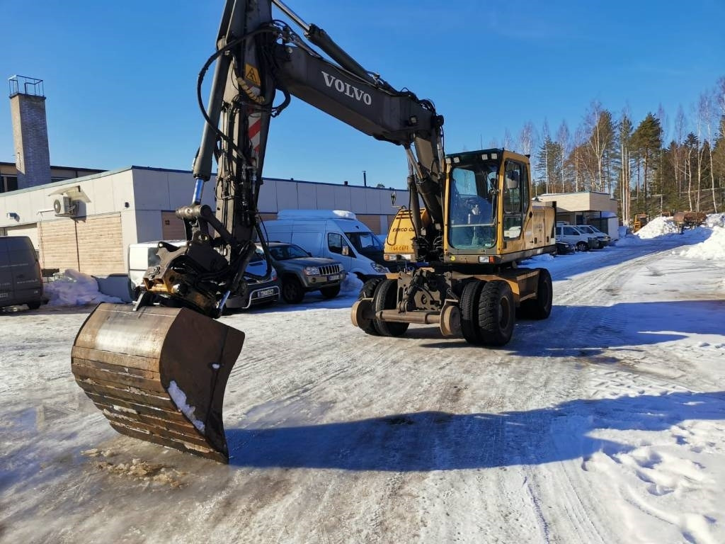 Volvo EW 180 B - Τροχοφόρος εκσκαφέας: φωτογραφία 2 Volvo EW 180 B - Τροχοφόρος εκσκαφέας: φωτογραφία 2