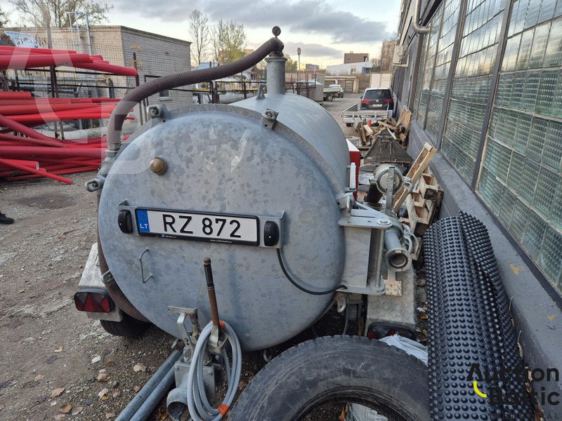 At-Site Equipment MVT 2000 - Ρυμούλκα βυτίο: φωτογραφία 4 At-Site Equipment MVT 2000 - Ρυμούλκα βυτίο: φωτογραφία 4