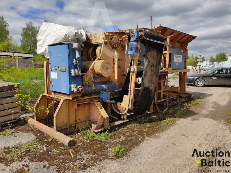 BMD RA700/4 - Μηχανή οργώματος: φωτογραφία 4 BMD RA700/4 - Μηχανή οργώματος: φωτογραφία 4