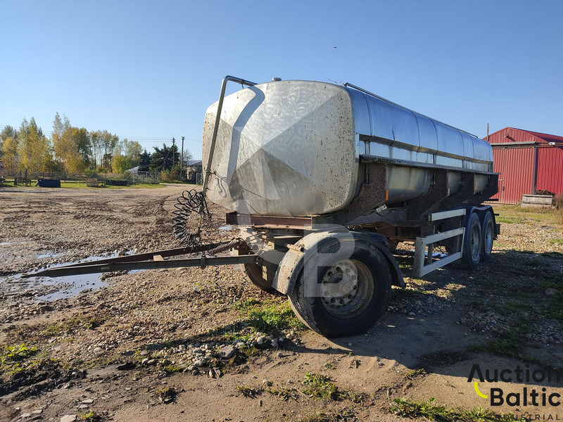 Blumhardt - Ρυμούλκα βυτίο: φωτογραφία 3 Blumhardt - Ρυμούλκα βυτίο: φωτογραφία 3