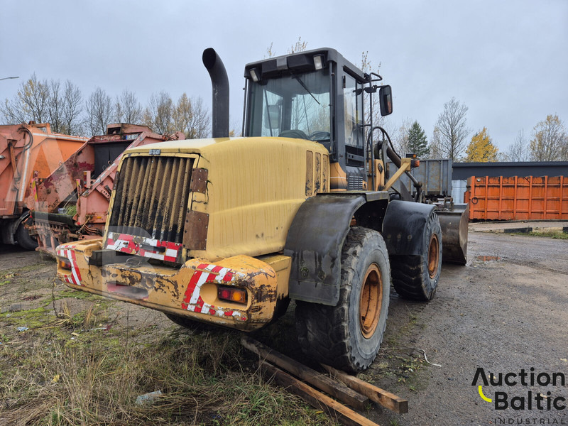 Case 621 D - Ελαστιχοφόρος φορτωτής: φωτογραφία 4 Case 621 D - Ελαστιχοφόρος φορτωτής: φωτογραφία 4