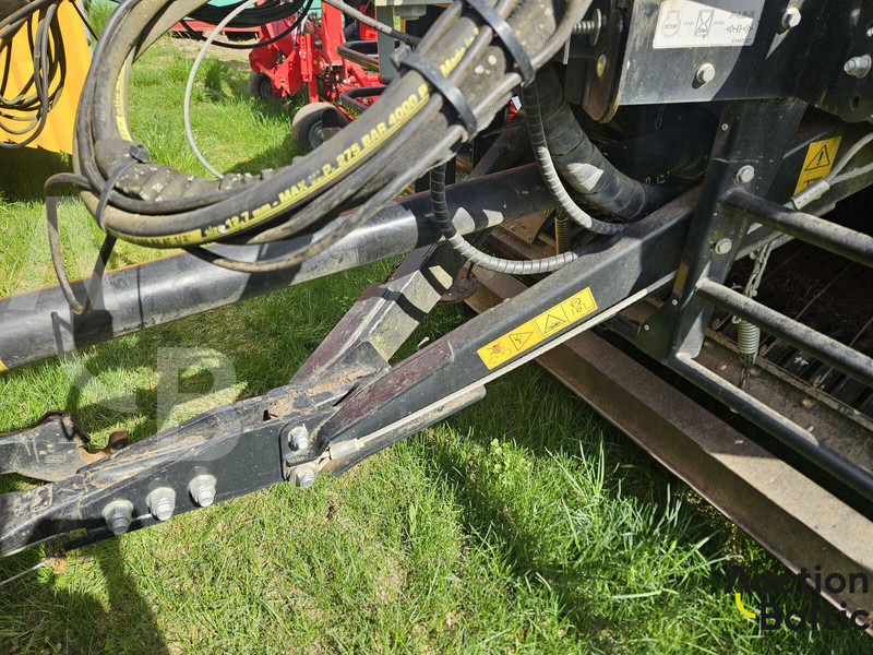 Χορτοδετική μηχανή στρόγγυλης μπάλας Case IH RB545Silage: φωτογραφία 11