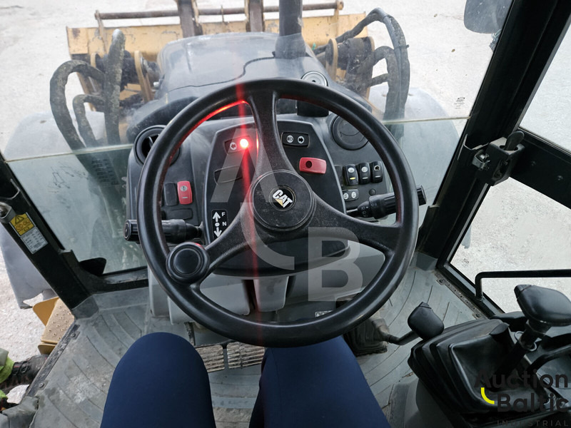 Φορτωτής εκσκαφέας Caterpillar 434 E: φωτογραφία 7 Φορτωτής εκσκαφέας Caterpillar 434 E: φωτογραφία 7