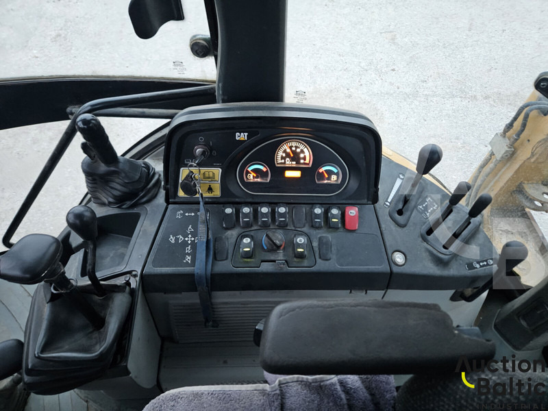 Φορτωτής εκσκαφέας Caterpillar 434 E: φωτογραφία 6 Φορτωτής εκσκαφέας Caterpillar 434 E: φωτογραφία 6