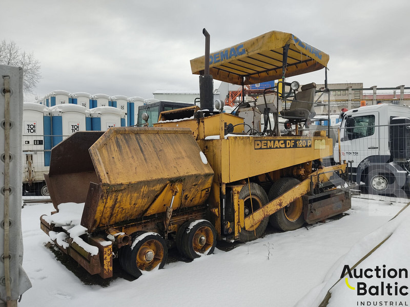 Demag DF 120 P - Διαστρωτήρας ασφάλτου: φωτογραφία 2 Demag DF 120 P - Διαστρωτήρας ασφάλτου: φωτογραφία 2