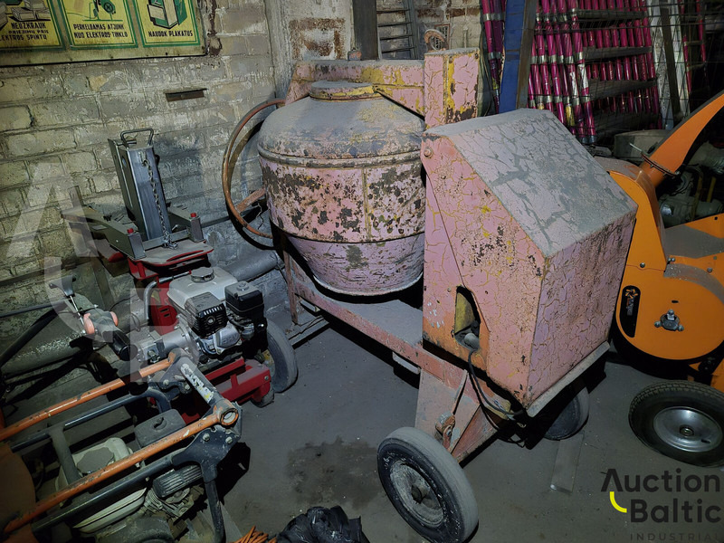 Diesel concrete mixer - Μπετονιέρα: φωτογραφία 1 Diesel concrete mixer - Μπετονιέρα: φωτογραφία 1