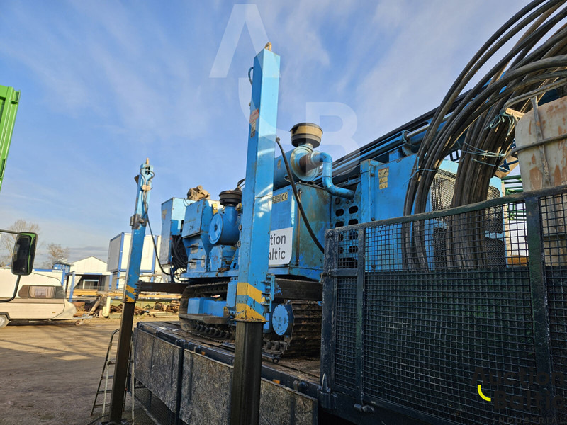 Hanjin Power 400SCD - Γεωτρύπανο: φωτογραφία 3 Hanjin Power 400SCD - Γεωτρύπανο: φωτογραφία 3