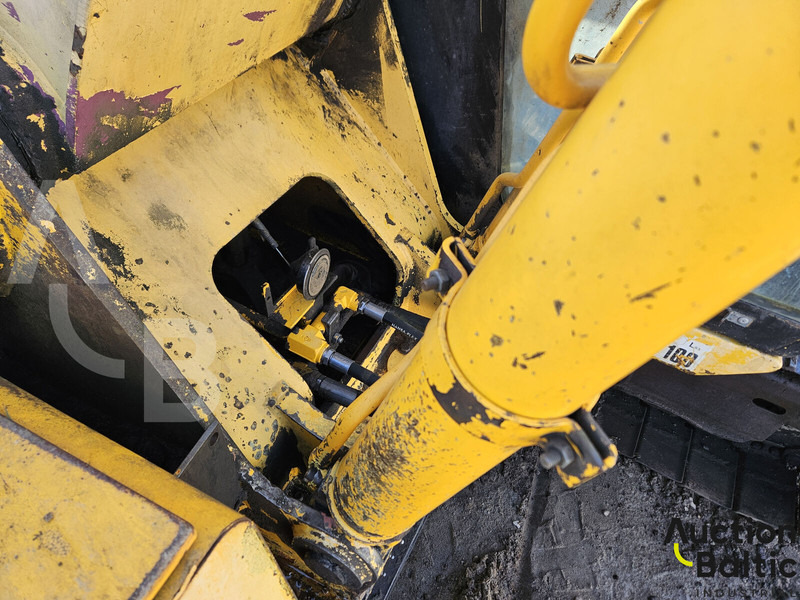 Ερπυστριοφόρος εκσκαφέας JCB JS 130: φωτογραφία 19