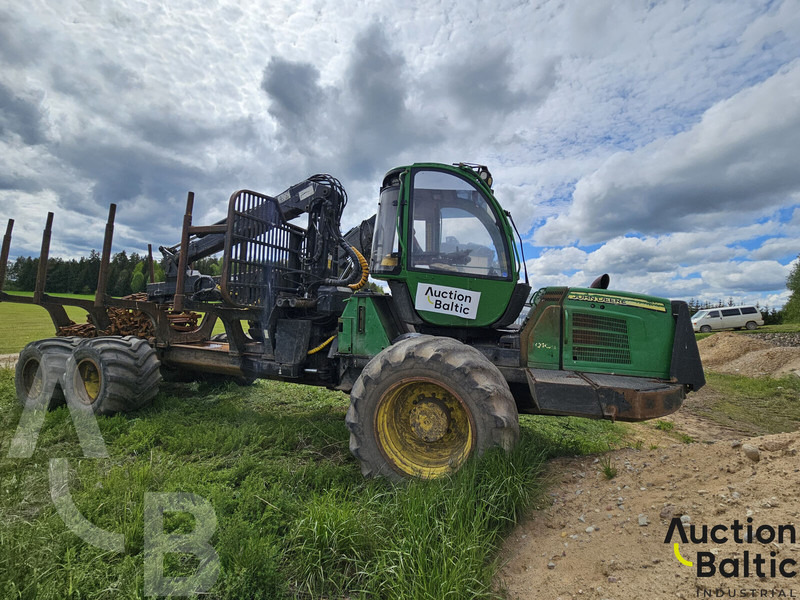 John Deere 1010 E - Δασική ρυμούλκα: φωτογραφία 2 John Deere 1010 E - Δασική ρυμούλκα: φωτογραφία 2