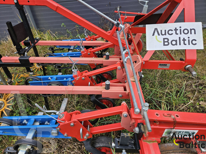 Αυτοκίνητο K.U.L.T K.U.L.T Fingerweeder: φωτογραφία 6 Αυτοκίνητο K.U.L.T K.U.L.T Fingerweeder: φωτογραφία 6