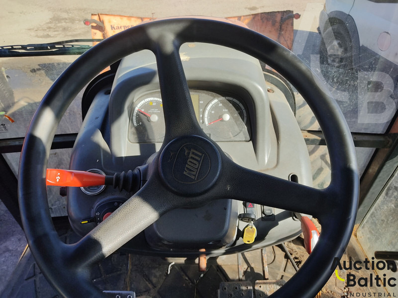 Τρακτέρ KIOTI RX 7330: φωτογραφία 8