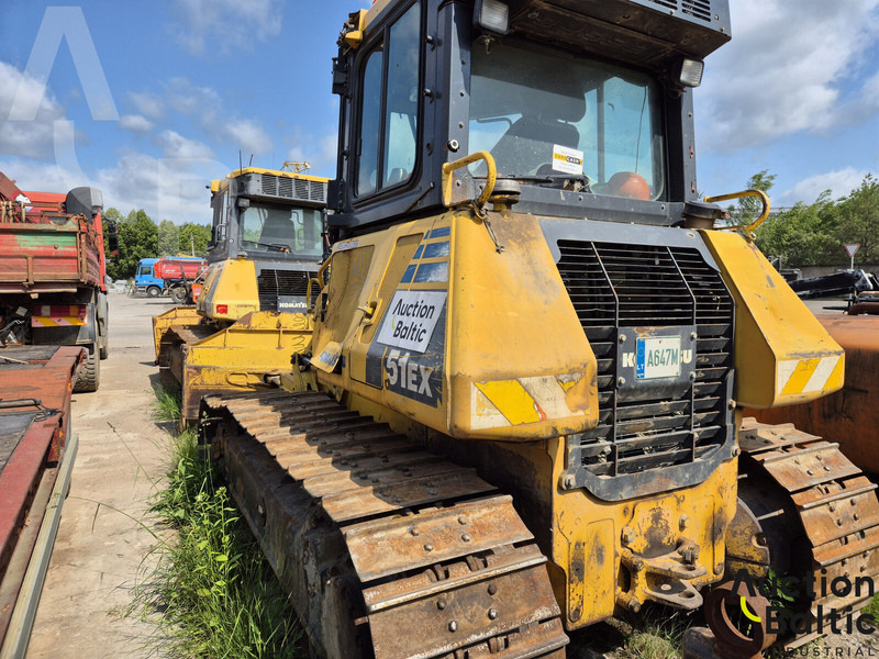 Komatsu D51EX-22 - Μπουλντόζα: φωτογραφία 3 Komatsu D51EX-22 - Μπουλντόζα: φωτογραφία 3