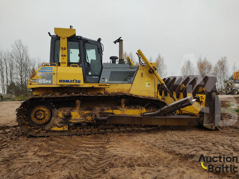 Komatsu D85PX-15 - Μπουλντόζα: φωτογραφία 4 Komatsu D85PX-15 - Μπουλντόζα: φωτογραφία 4