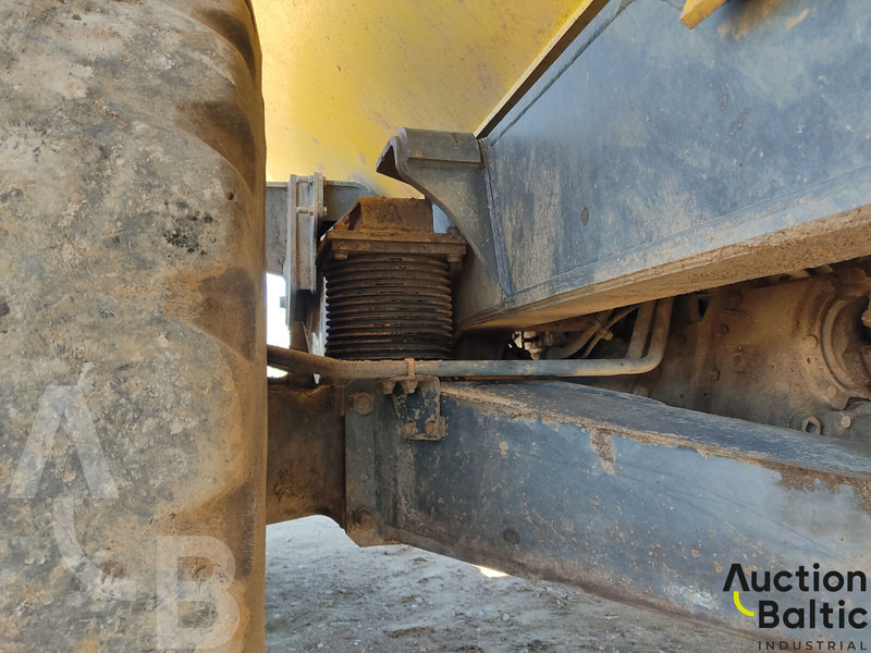 Αρθρωτό φορτηγό Komatsu HM400: φωτογραφία 13