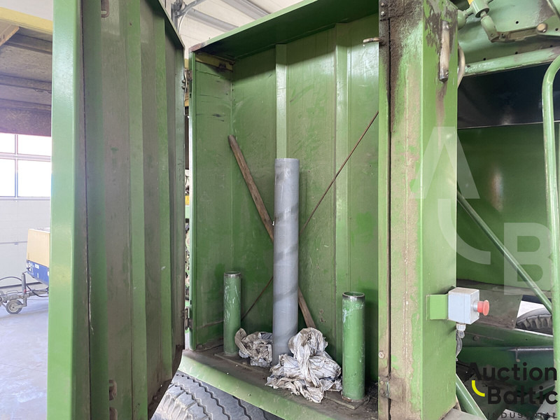 Krone Combi Pack 1250 - Χορτοδετική μηχανή στρόγγυλης μπάλας: φωτογραφία 5 Krone Combi Pack 1250 - Χορτοδετική μηχανή στρόγγυλης μπάλας: φωτογραφία 5