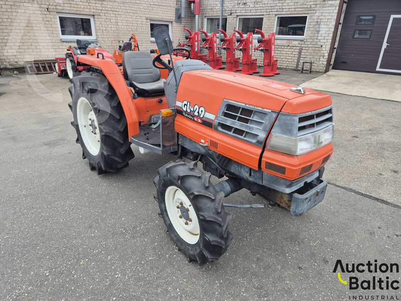 Kubota GL 29 - Τρακτέρ: φωτογραφία 1 Kubota GL 29 - Τρακτέρ: φωτογραφία 1