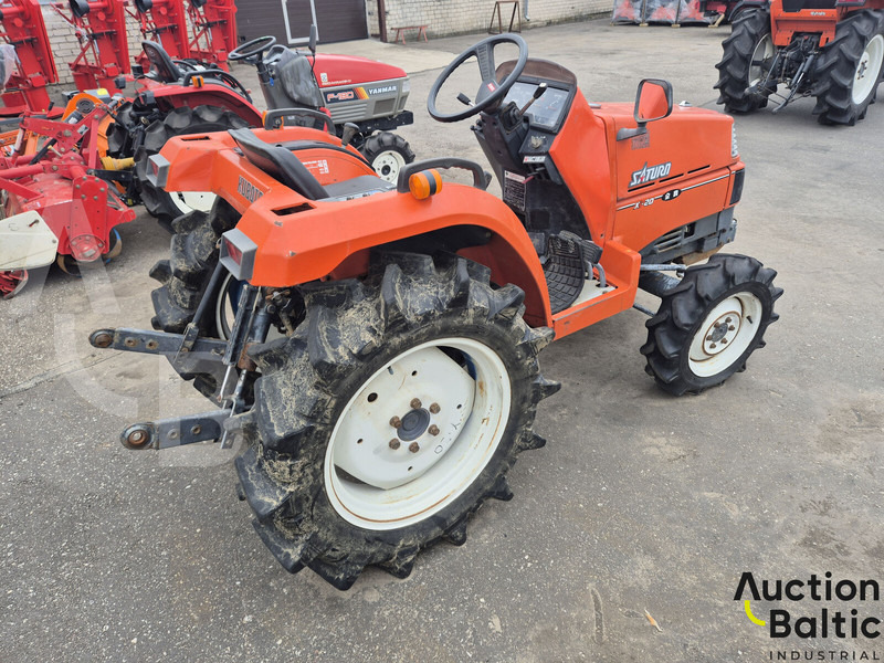 Kubota X 20 DT - Τρακτέρ: φωτογραφία 3 Kubota X 20 DT - Τρακτέρ: φωτογραφία 3